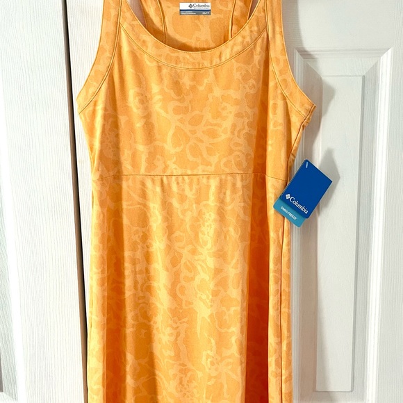 Columbia Women's Cold Bay Dress - Picture 1 of 6